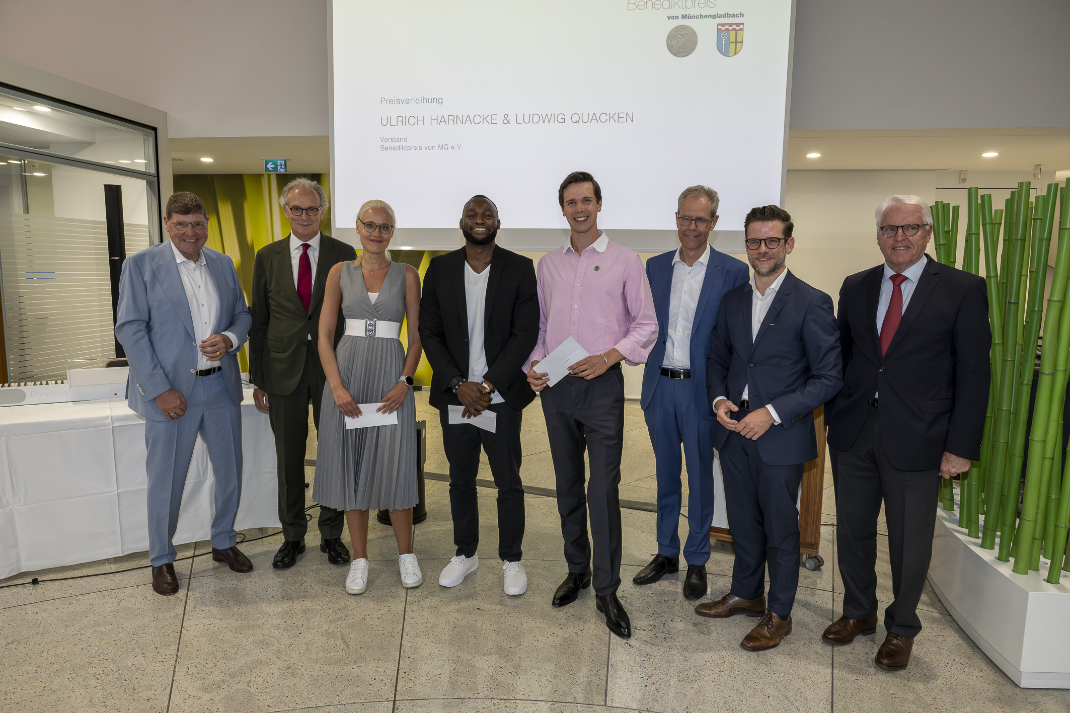 Gruppenbild der Nominierten des Junior Benediktpreis.