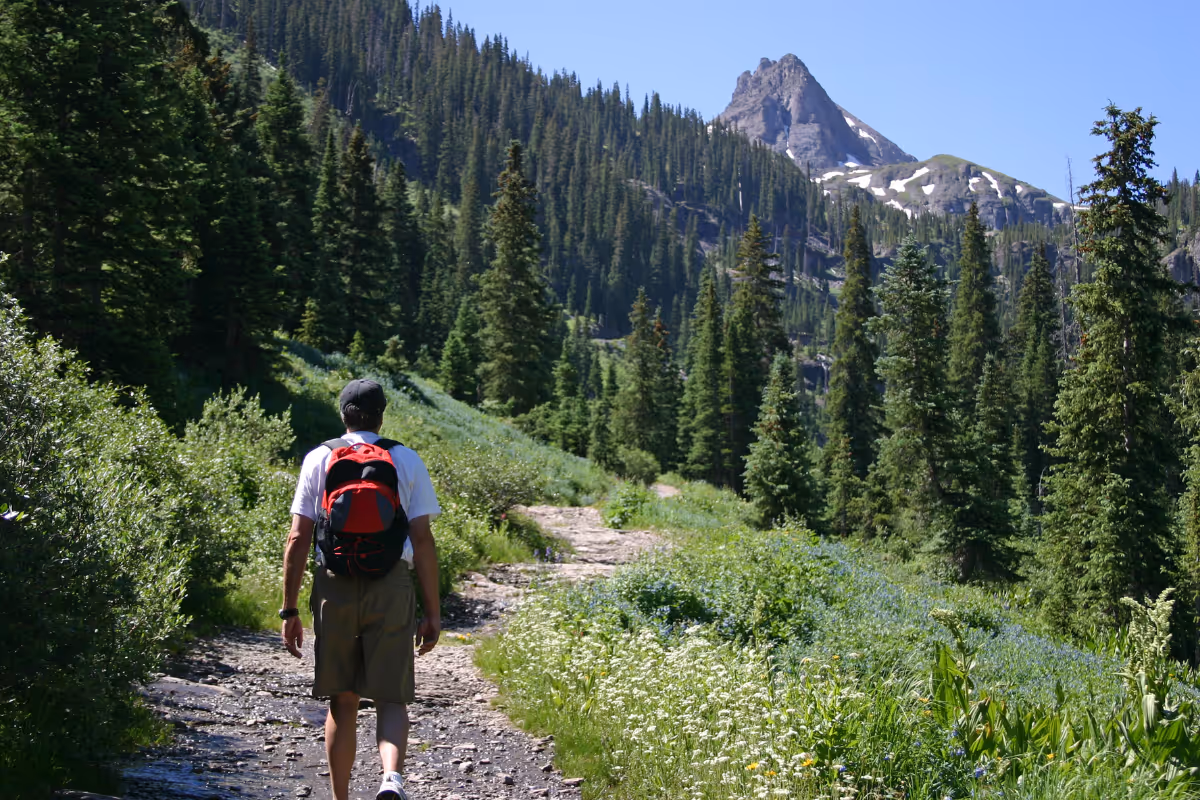 outdoor activities in Japan:trekking and hiking