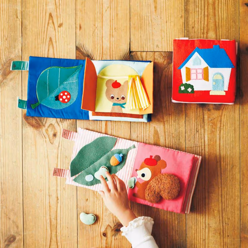 Baby Shower Gifts: Fabric Picture Books