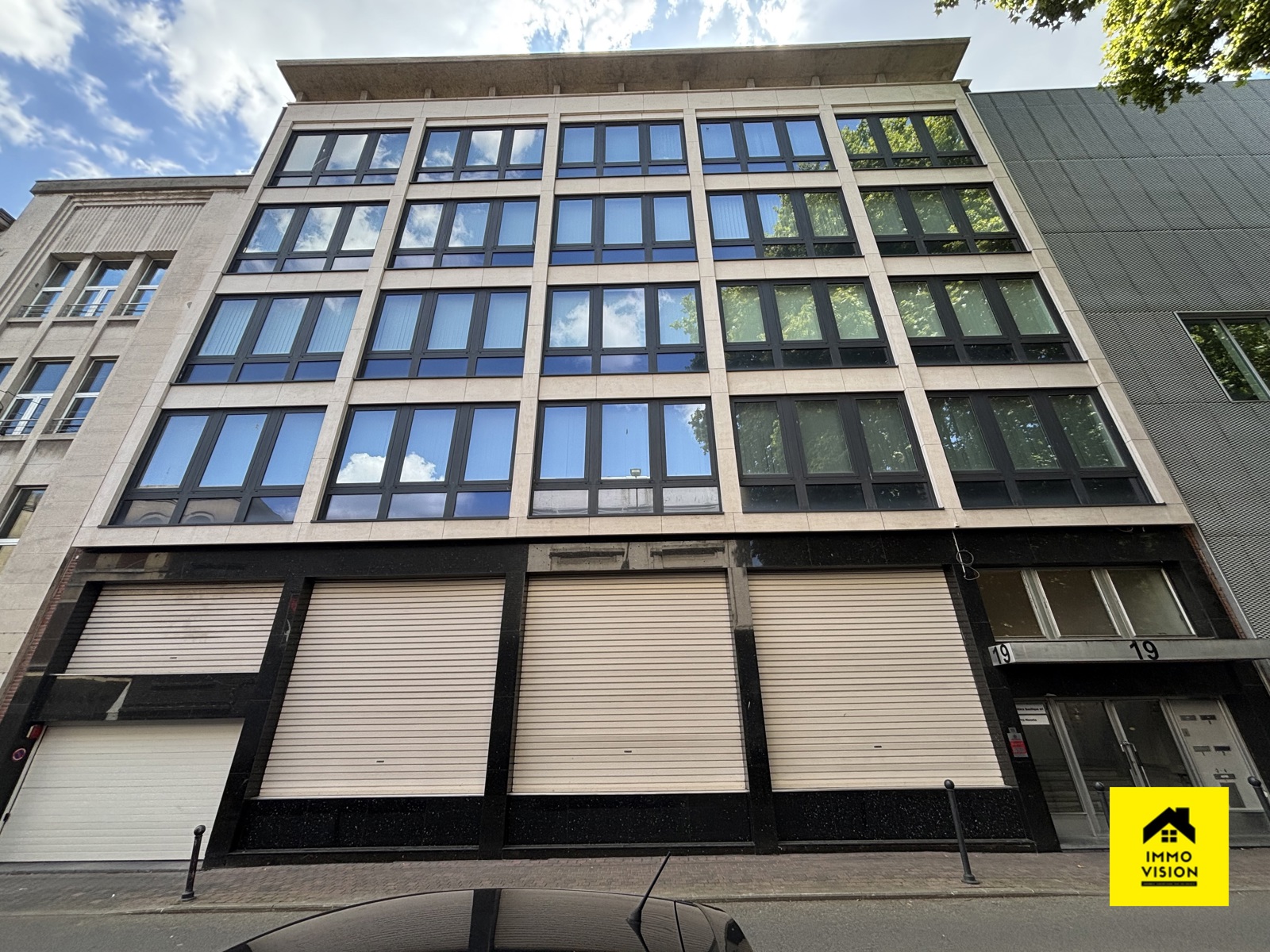 B 7  - IMMOBILIER BASILLIQUE SRL