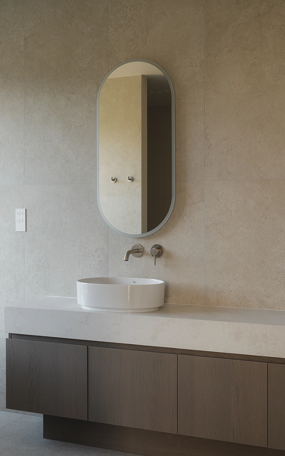 Manhattan Oak Veneer Panel