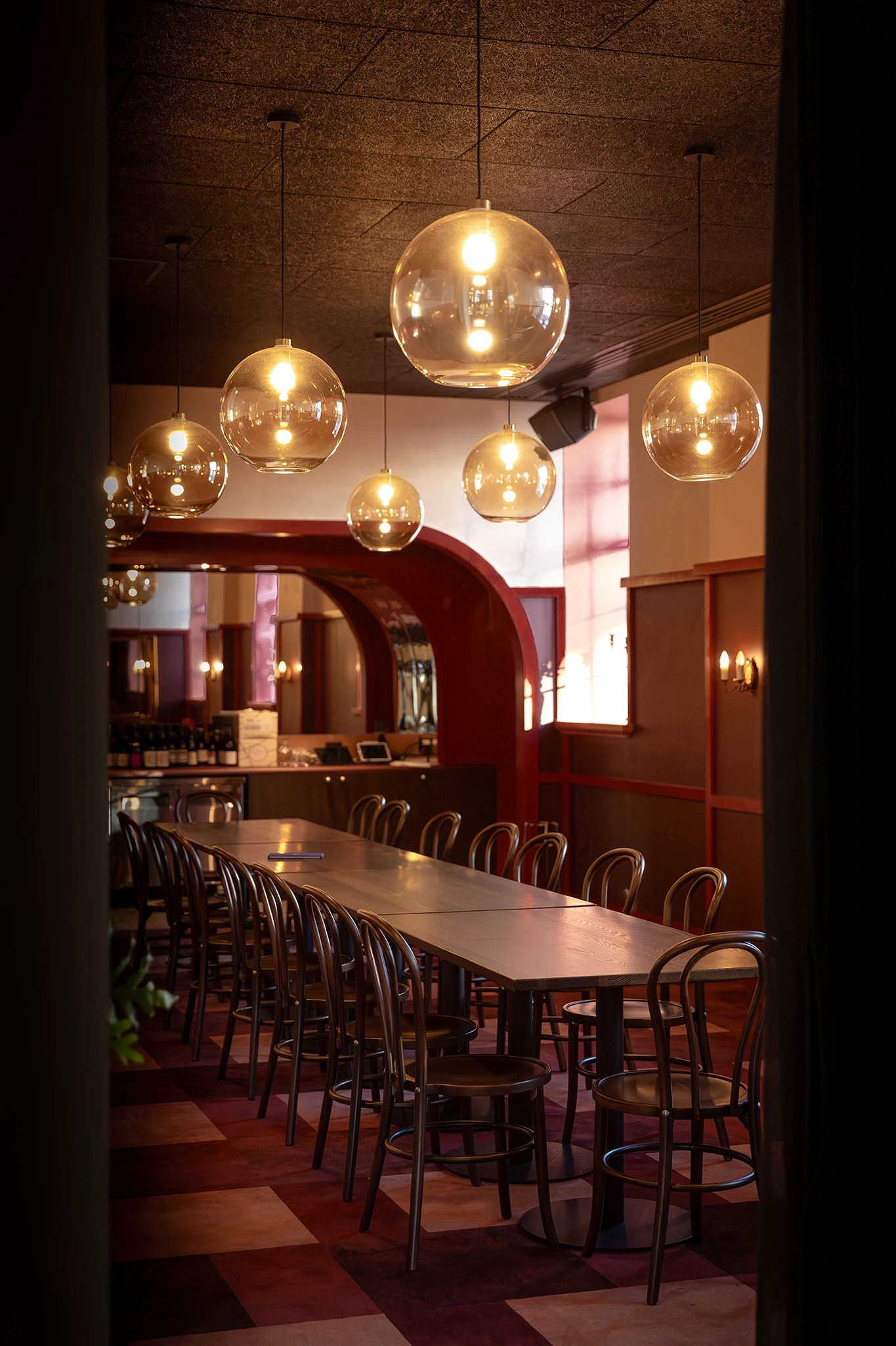 Smoked timber flooring NZ in the refined upmarket bistro of Hamilton Hotel, Victoria Street, Hamilton