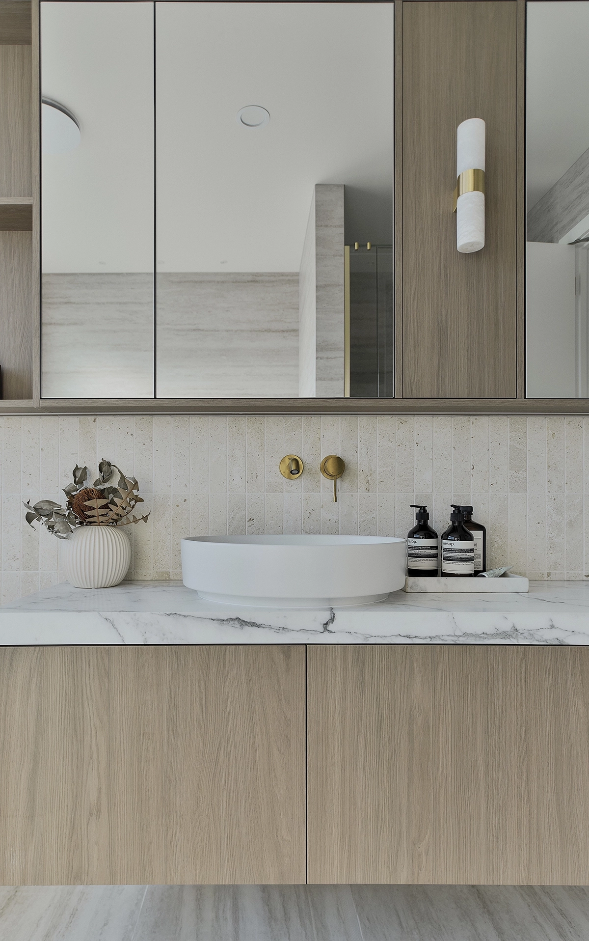 Double Fumed Laminate Panel - ALT MasterOak by VidaSpace