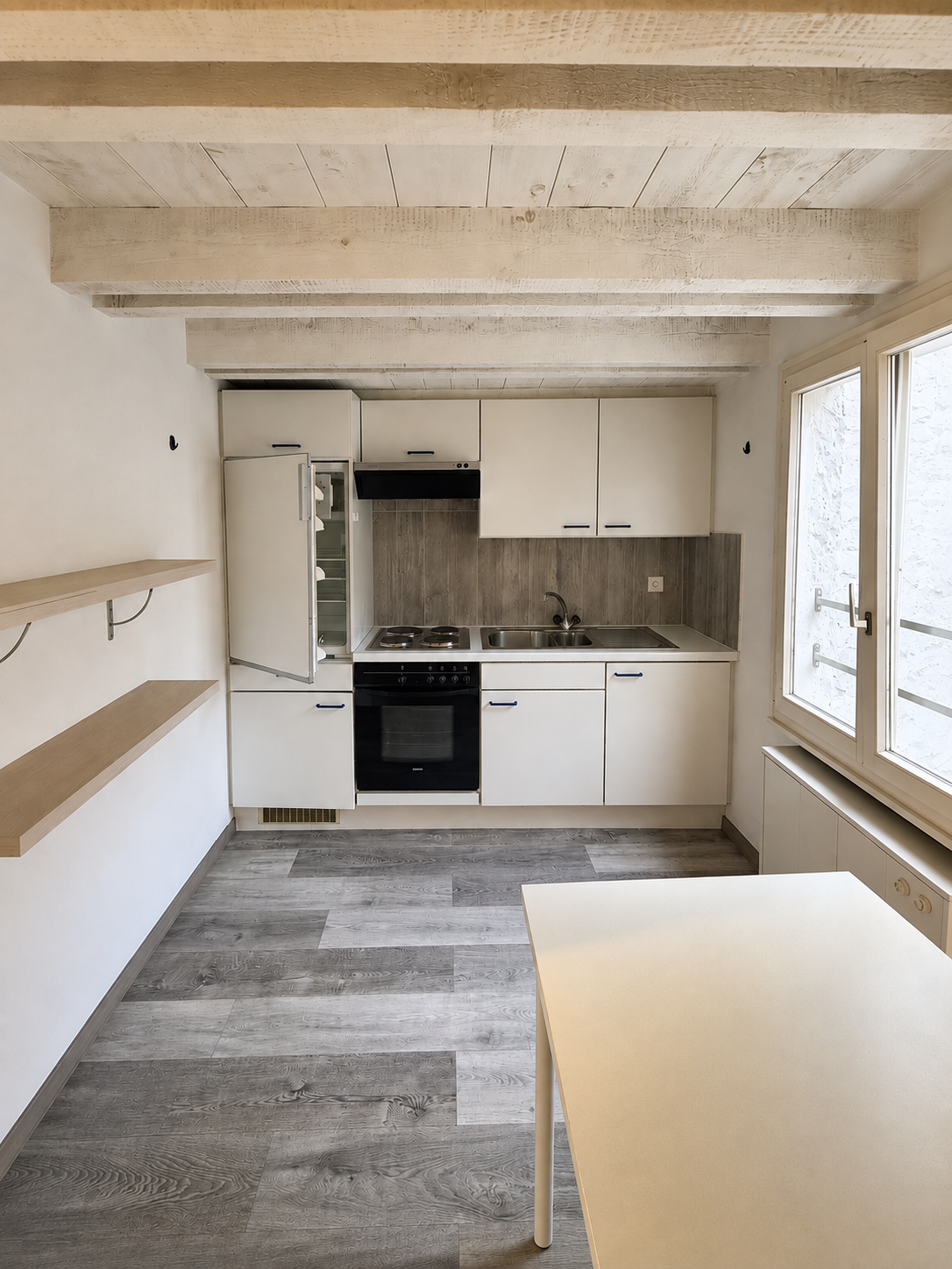 Magnifique 3.5 pièces en duplex de 52 m2 au 3ème étage au coeur de la vieille ville dans un quartier calme 