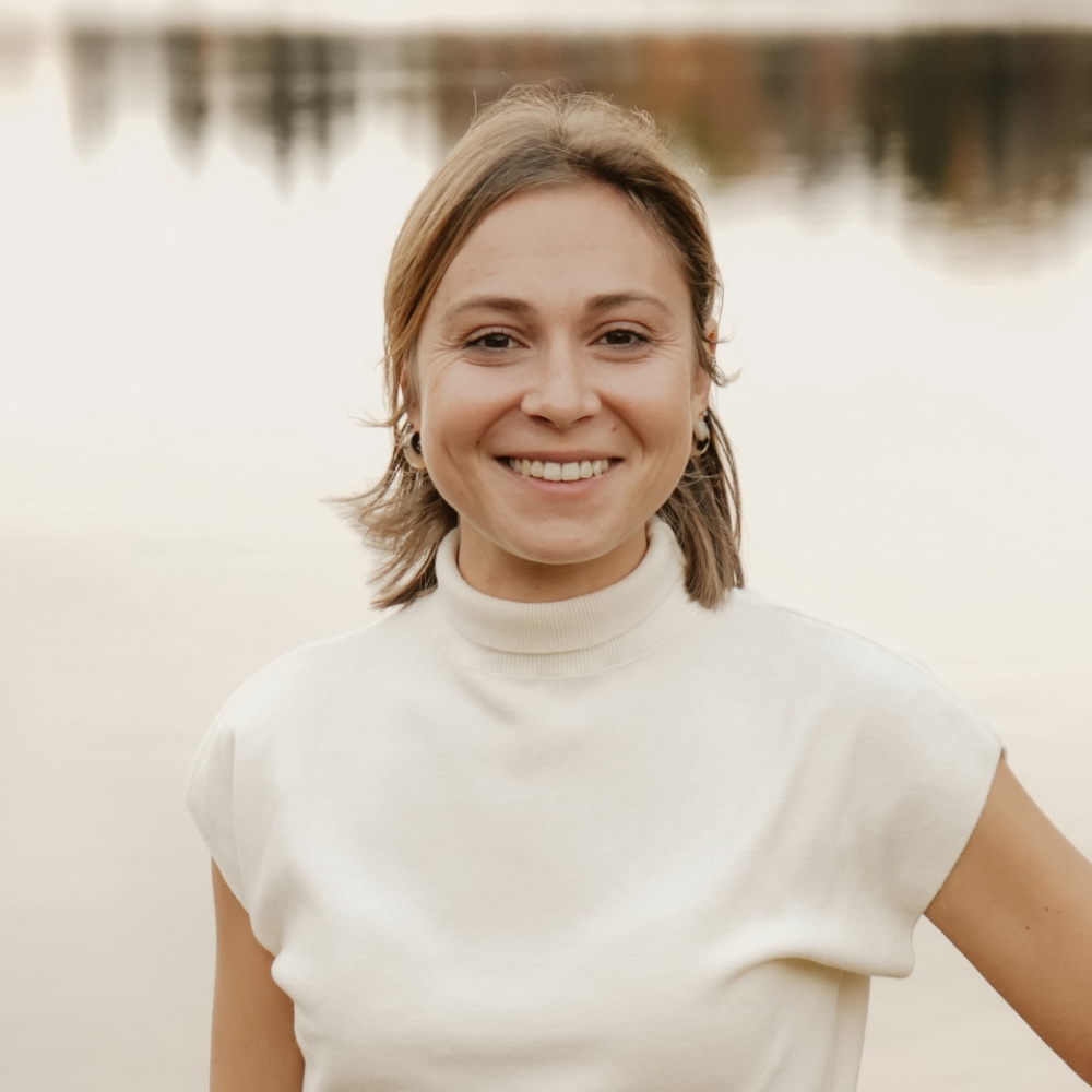Photo de Juliette Chostakoff, directrice des communautés chez Idolem
