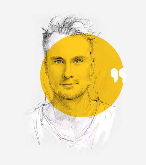 Portrait-Illustration von Luis, eines lächelnden Mannes mit kurzen, leicht zerzausten Haaren, als schwarz-weiße Skizze vor einem gelben Kreis mit Anführungszeichen