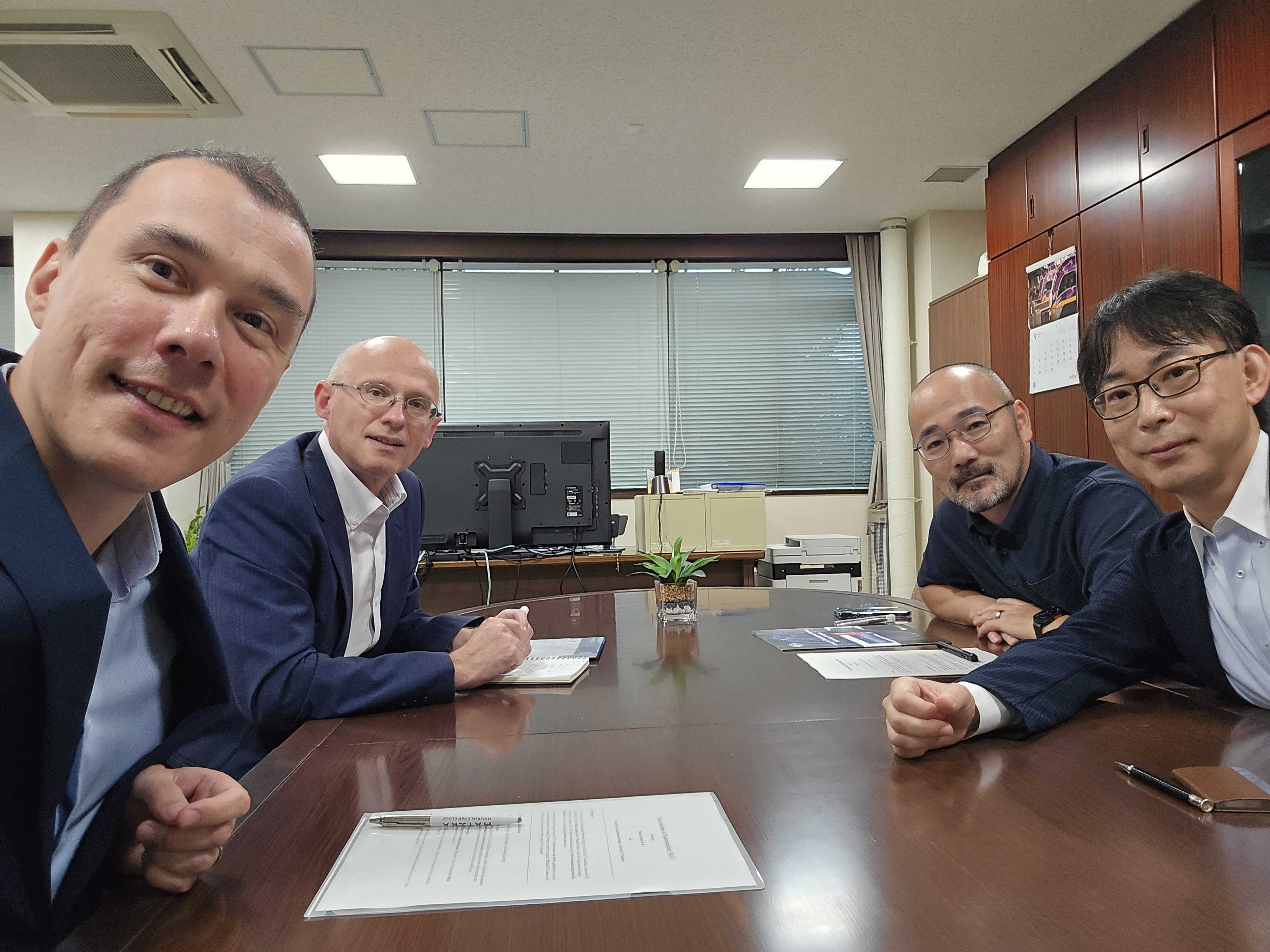 Exchanging a printed copy of the Mat3ra-CCS Memorandum of Understanding