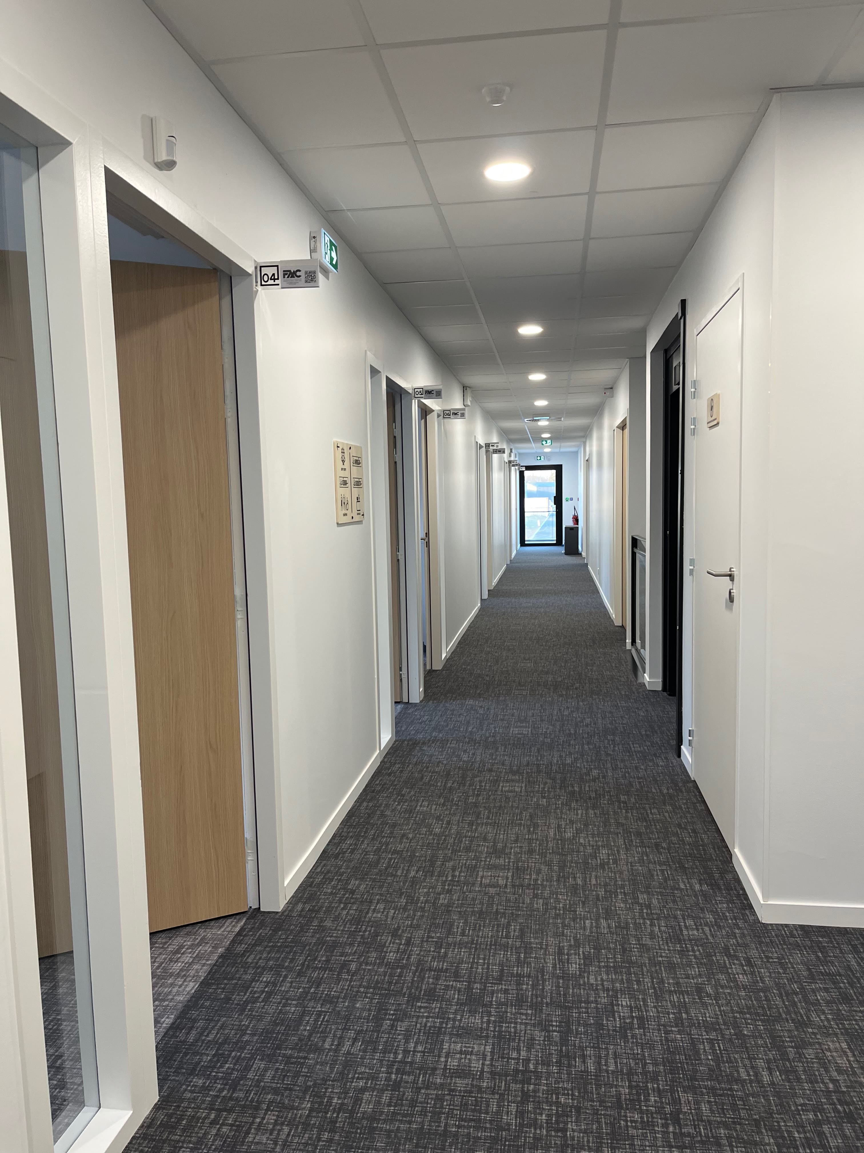 bureau-coworking-aux-sables-d-olonne