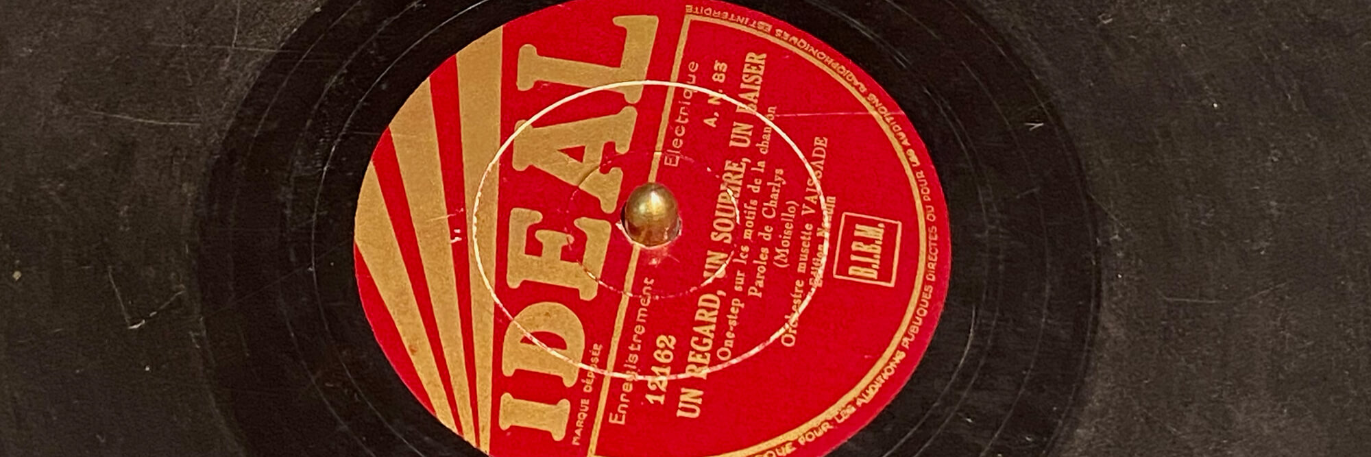 Le jour du kiosque on 78 rpm