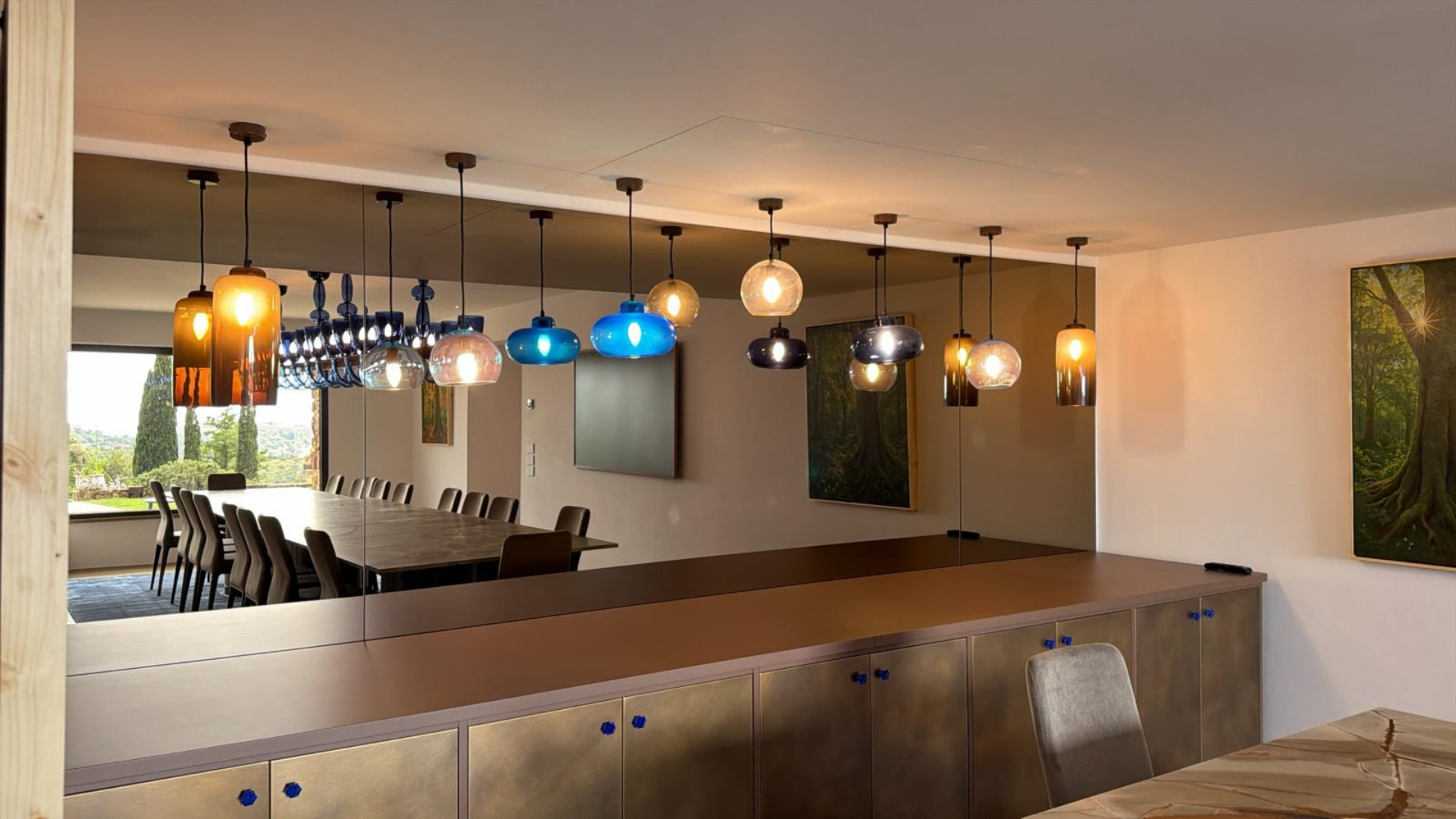 Progetto Argentario – Illuminazione custom in vetro soffiato blu mare