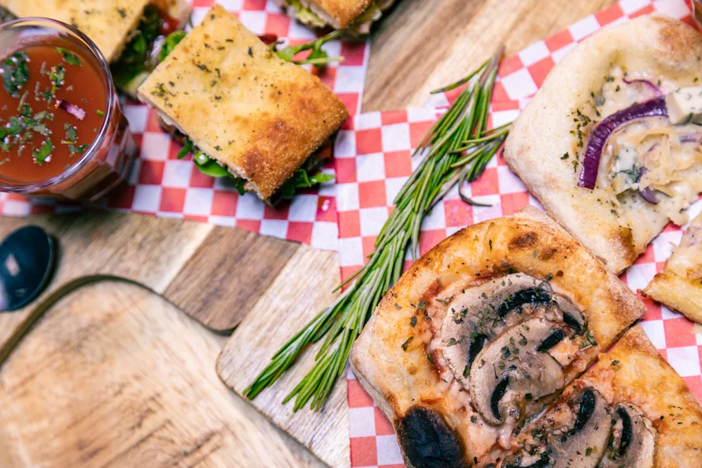 Mini pizzas and sandwiches for the vegan High Tea