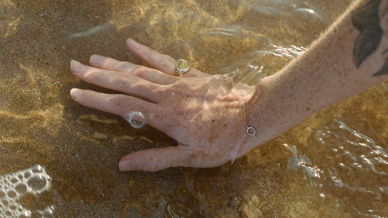 Main Blog Image for Zoloft and Alcohol Article