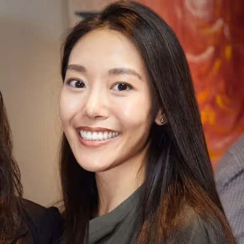 Heinin Zhang is the co-founder and co-CEO of yhangry, a YC-backed marketplace for booking private chefs across the UK.