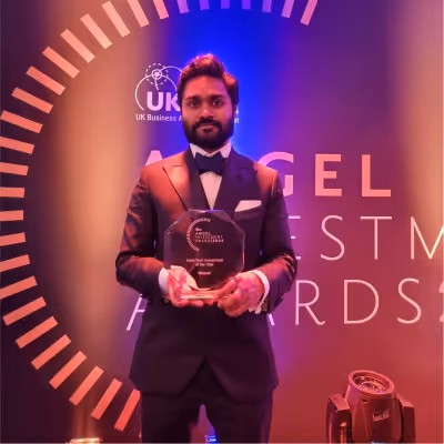 Duleek Ranatunga, Founder and CEO of Pear Bio, leads innovations in computational biology and oncology with a strong background in research and entrepreneurship.