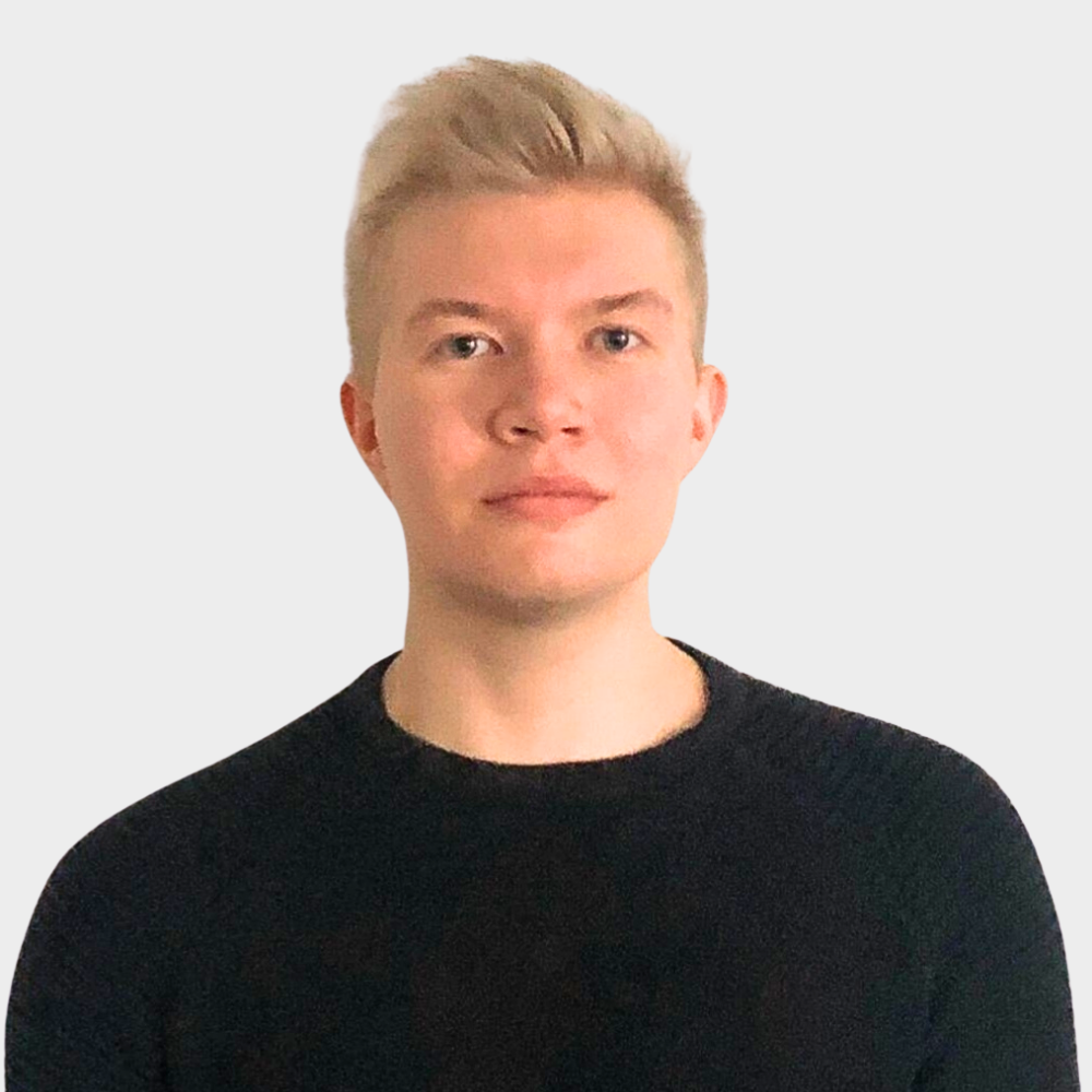 Sami Uusitalo, Asiakaspalveluvastaava.