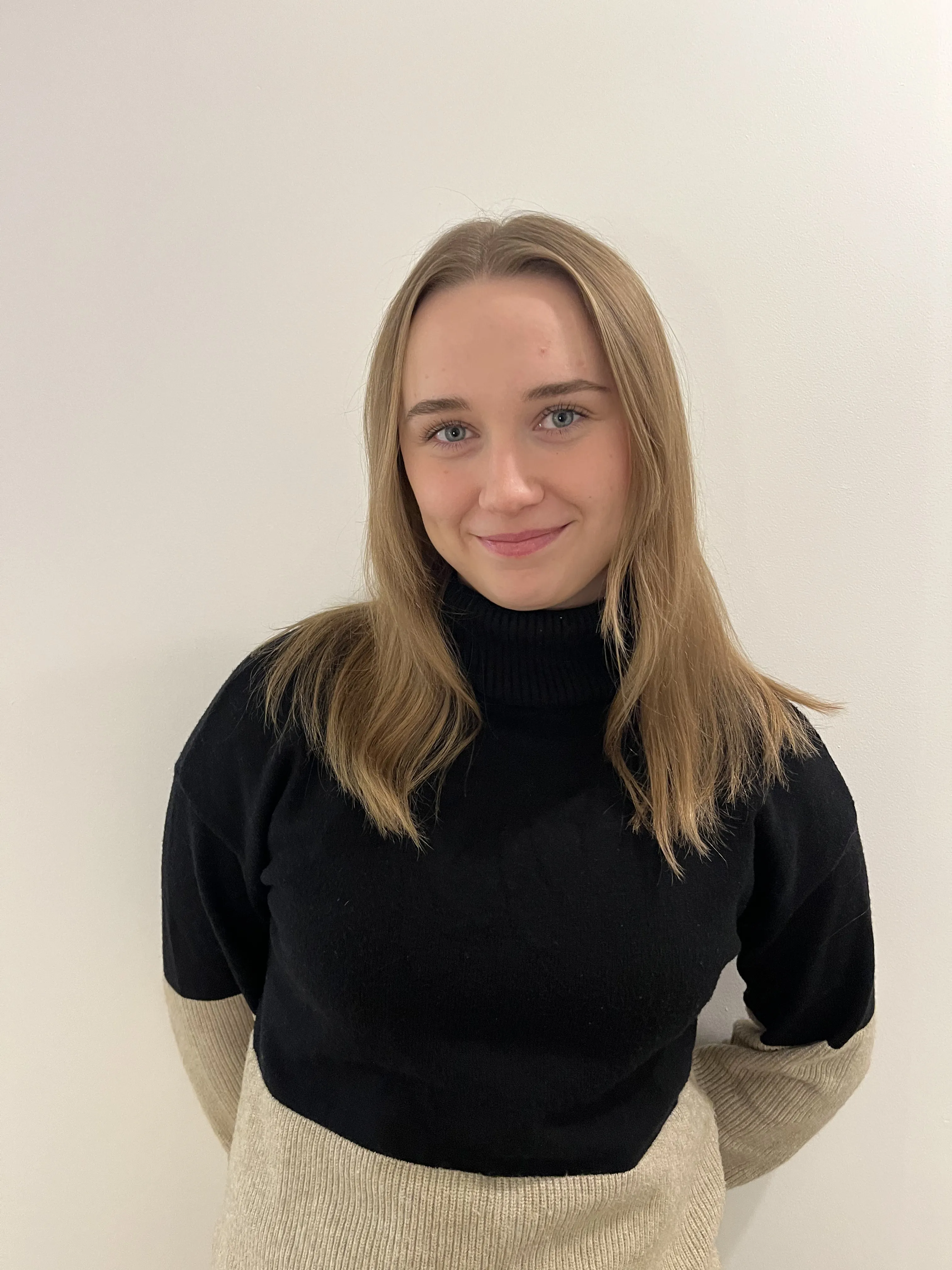 Laura Toivanen, sovelluskehittäjä ja data-analyytikko