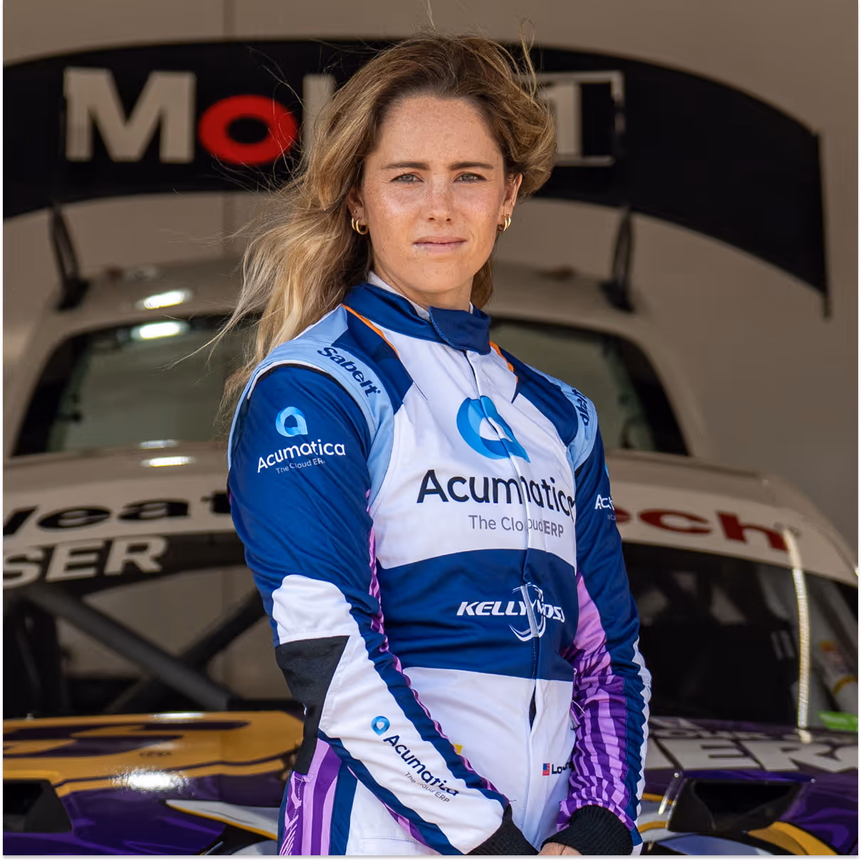 Kellymoss team pro race car driver Loni Unser