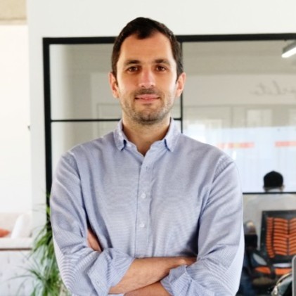 Erdem Gezer