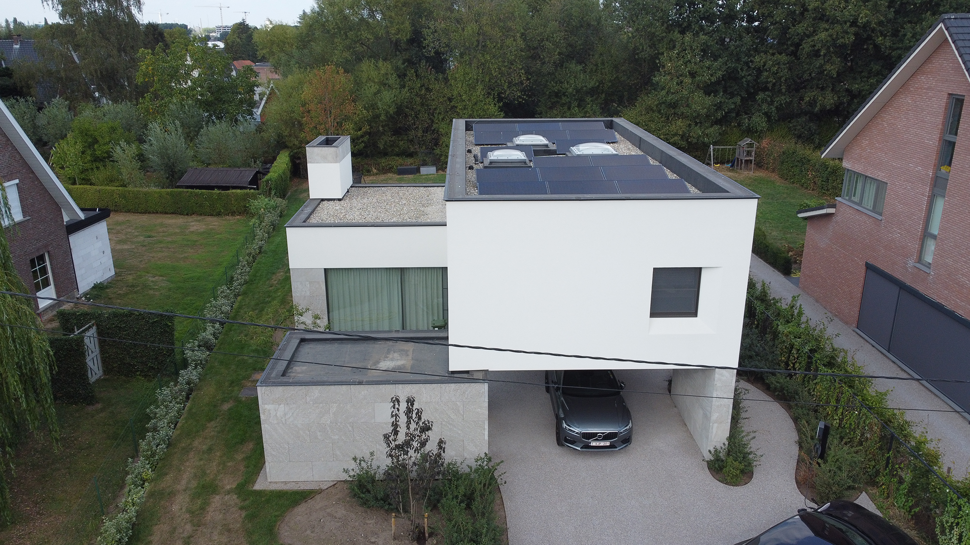 Nieuwbouwvilla met EPDM dakbedekking in Merelbeke door CAAN Architecten