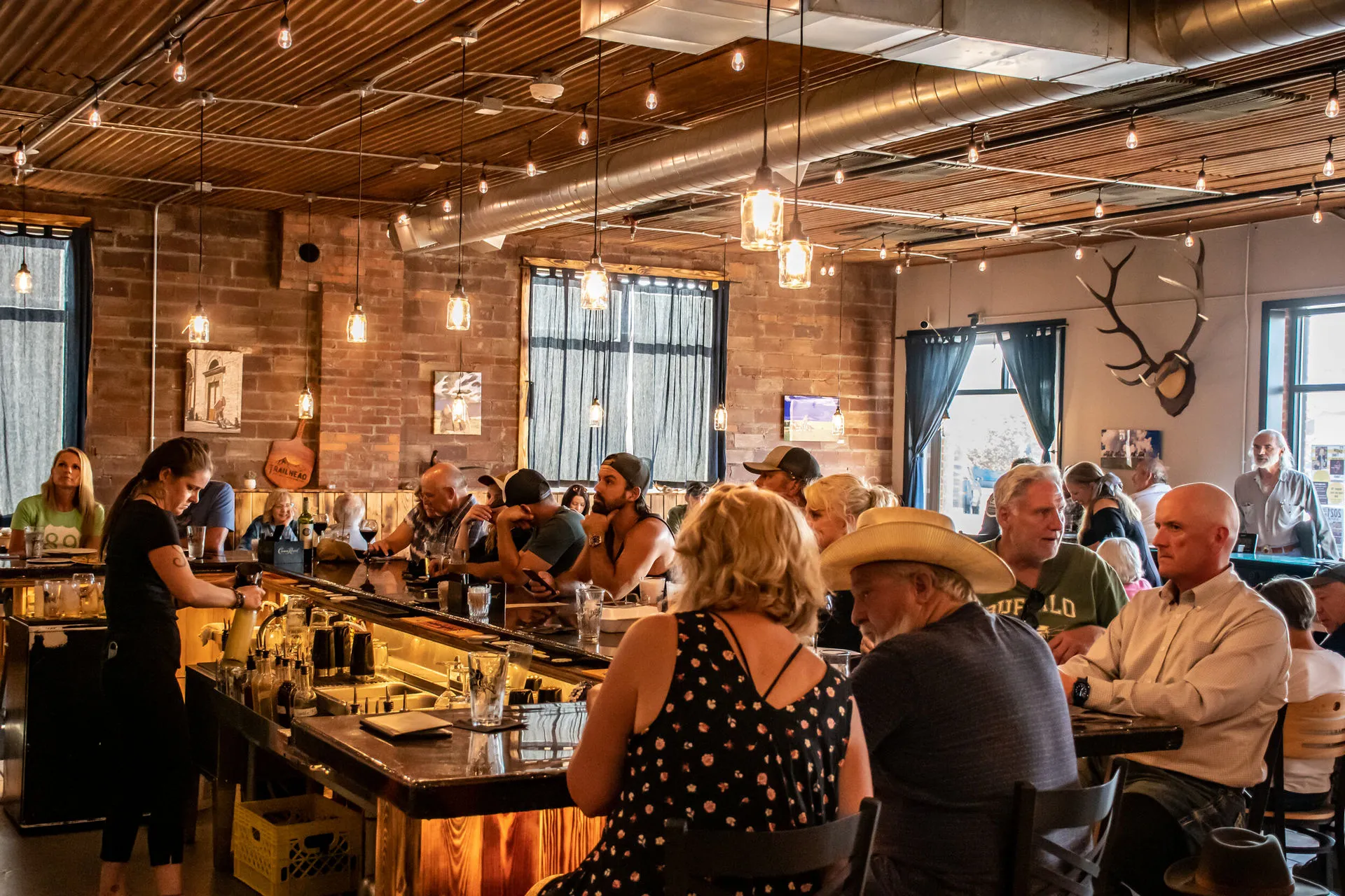Trailhead Bar