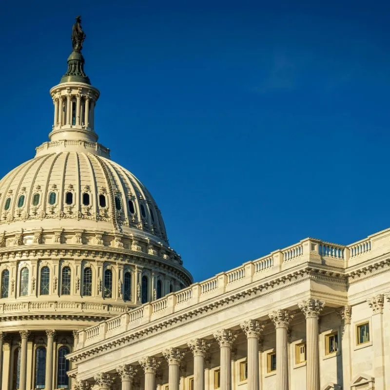 Senators warn of war risk