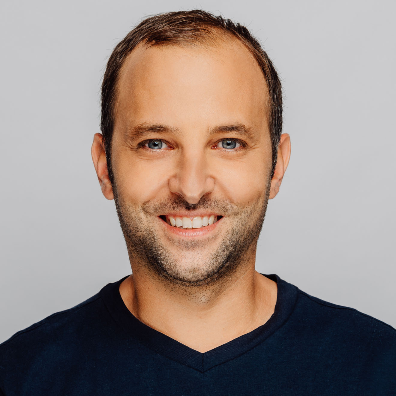 Daniel Lereya headshot