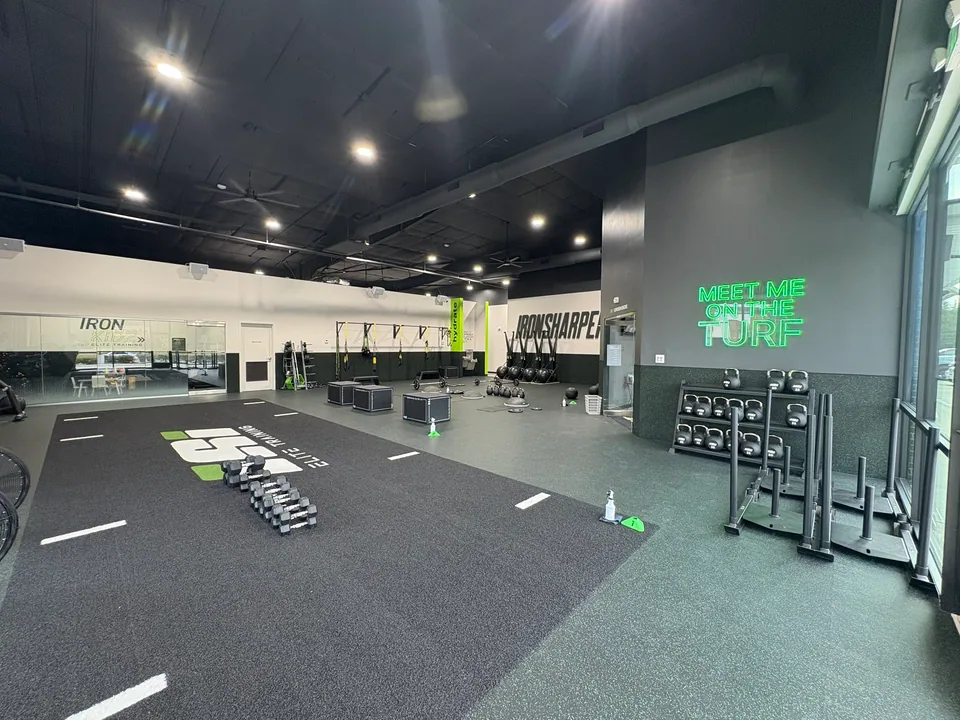 ISI Elite: Open training floor and exposed overhead services