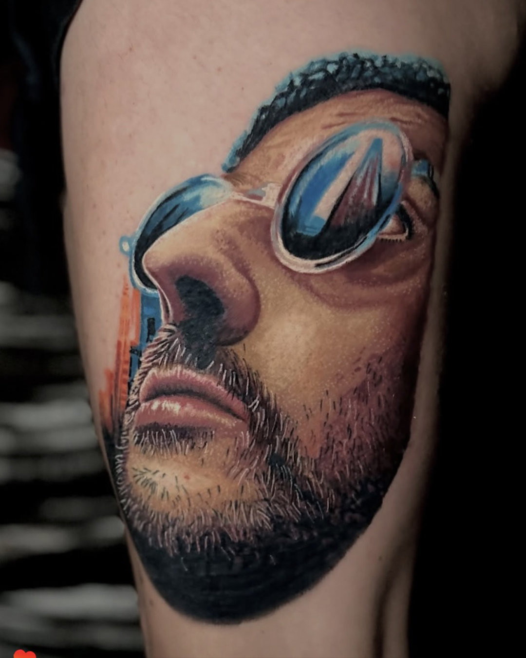La tatoueuse Io Nerner spécialisée en réalisme à Lausanne