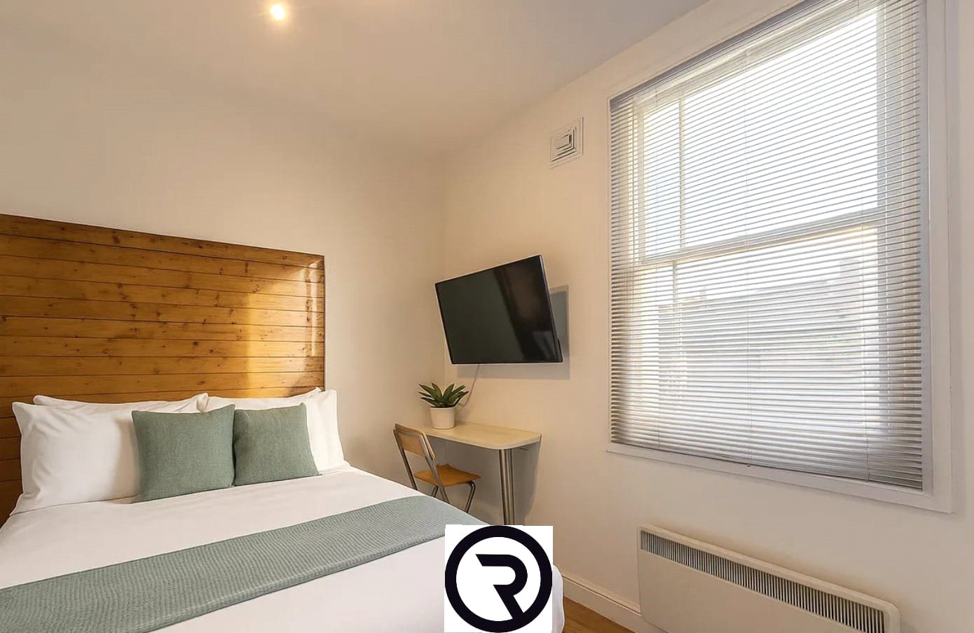 Junction Road, Archway, London N19 5QT