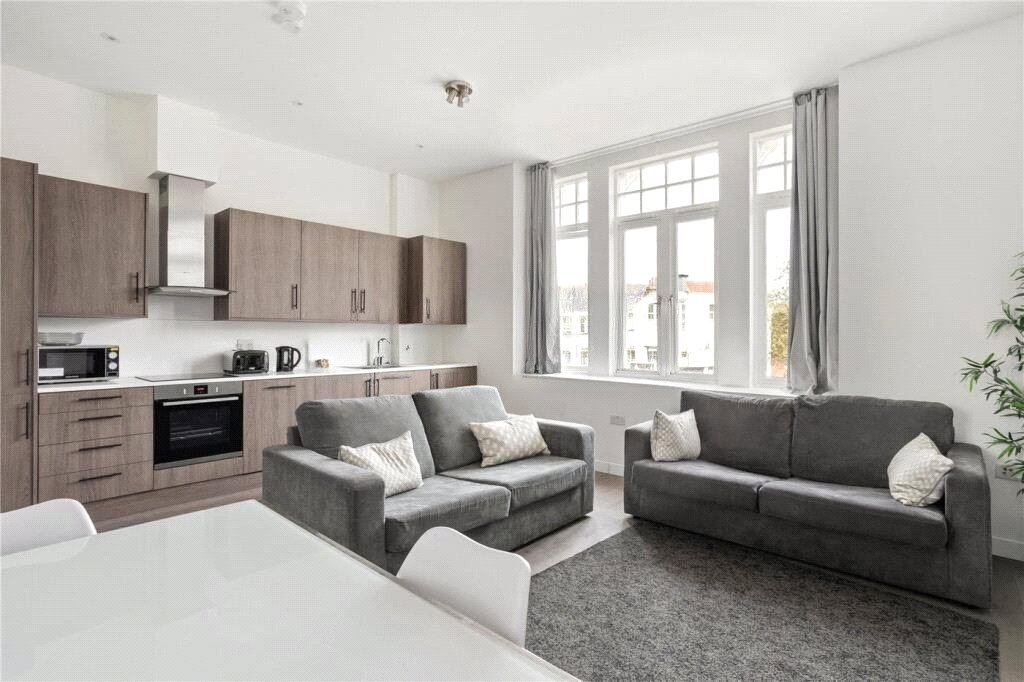 Frobisher Road, Hornsey, London N8 0QX