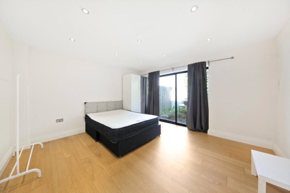 Lotus Mews, Archway, Islington N19 4BJ