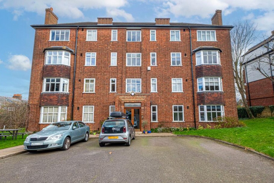 Haslemere Road, Crouch End, London N8 9RA