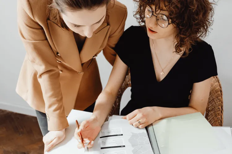 „LEAD³“ gestartet: Neues Branchenprojekt fördert Frauenkarrieren im Tourismus