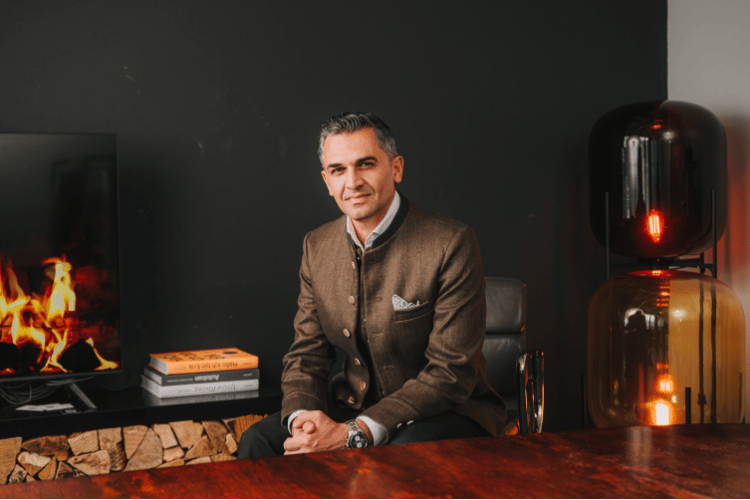Warum die luxuriöseste Flotte der Welt nicht einfach so buchbar ist: Shahab Kamali von Signature Kollection Travel über den Kreis der Preferred Partner von Regent Seven Seas Cruises