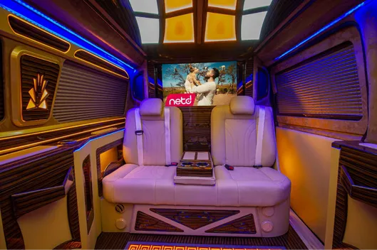 Volkswagen Transporter Inside - Fethiyecab