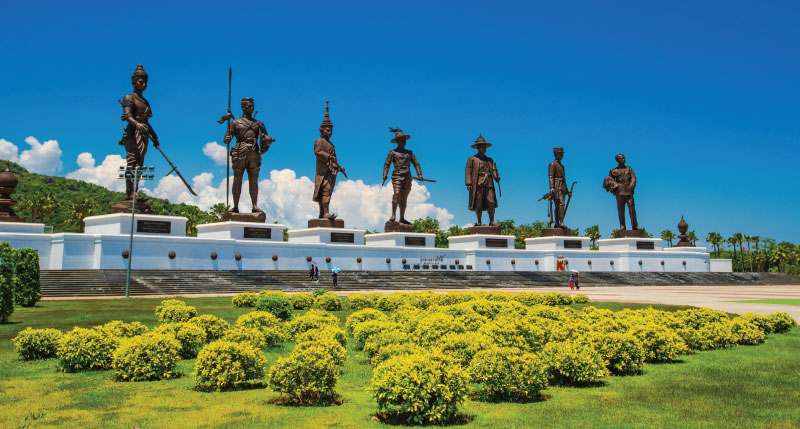 The seven kings – Ramkhamhaeng, Naresuan, Narai, Taksin, Phraphutthayotfa Chulalok (Rama I), Mongkut (Rama IV) and Chulalongkorn (Rama V) – from various kingdoms in what is now Thailand, were chosen to represent the most glorious periods of Thai history, and to hammer home the idea that only under a strong monarchy can the country prosper.