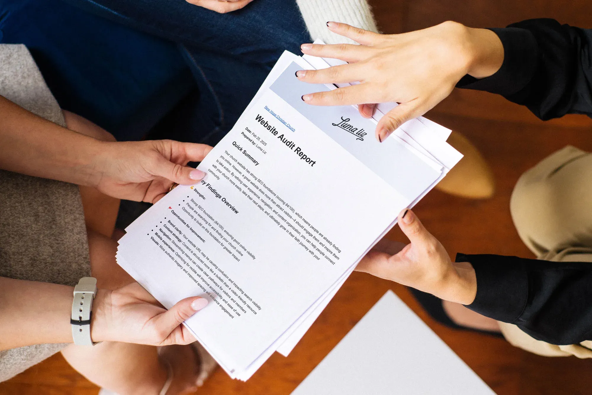 Emma Hubanks typing on a laptop