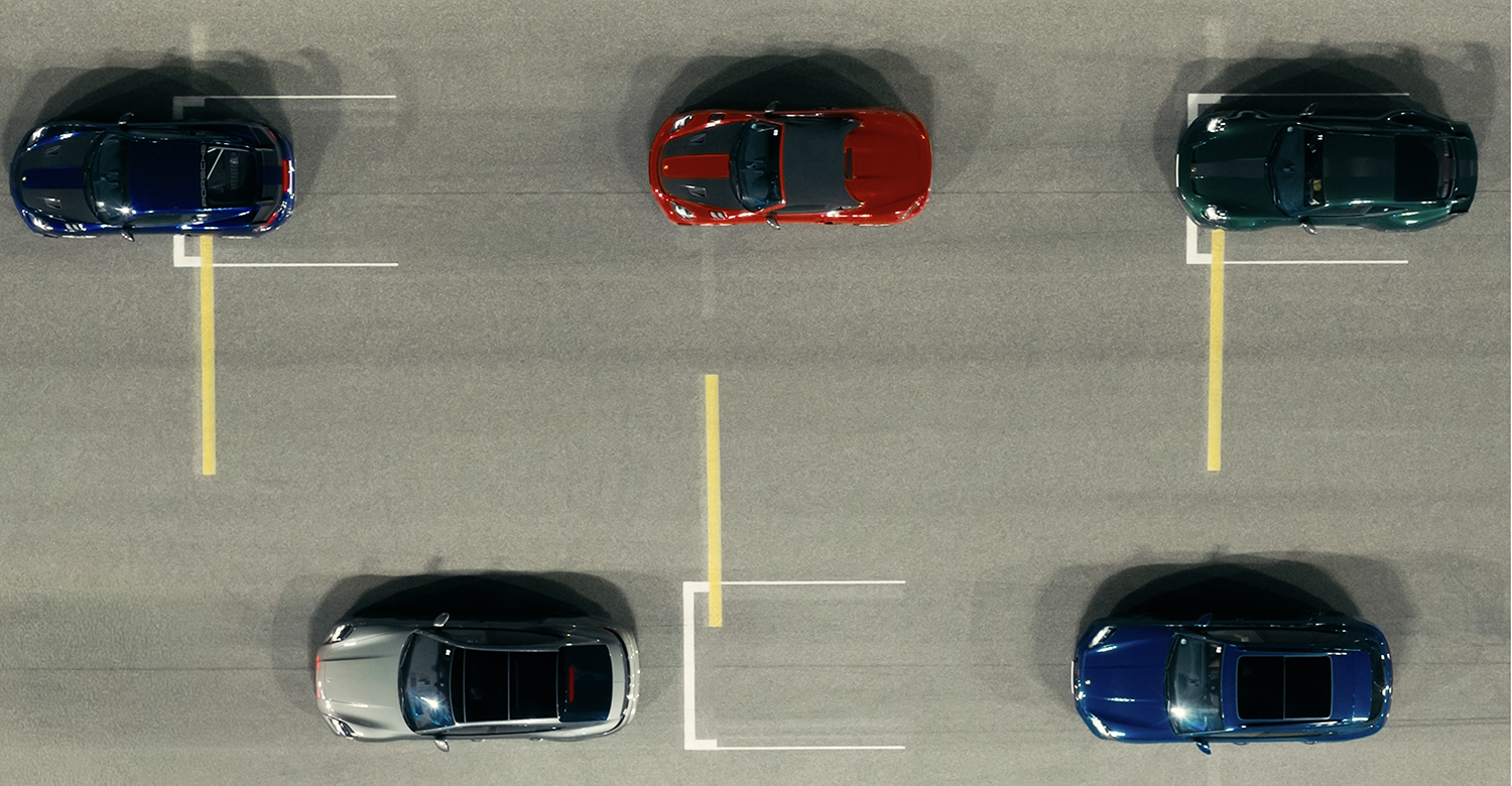 عرض بورشه العالمي للطرق يخطف الأنظار في أبوظبي بتجربتين تمزجان الدقة والشغف