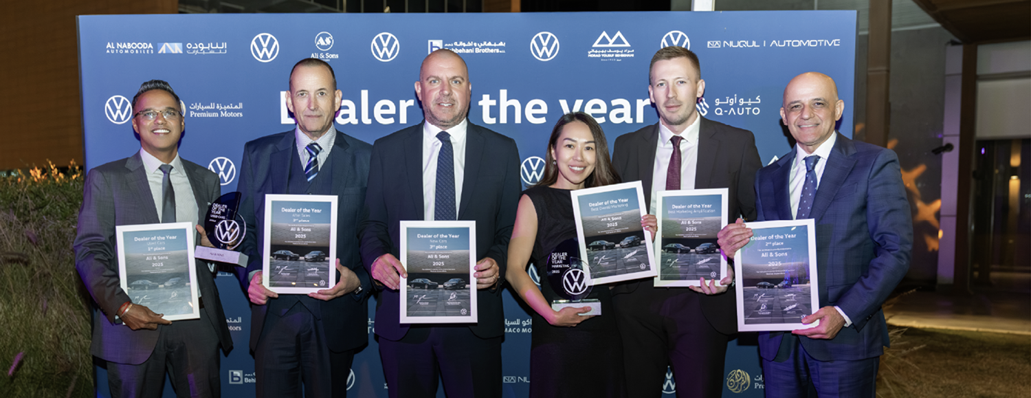 نحتفل بإنجازاتنا في حفل توزيع جوائز فولكس فاجن الشرق الأوسط لعام 2025 لأفضل وكيل سيارات