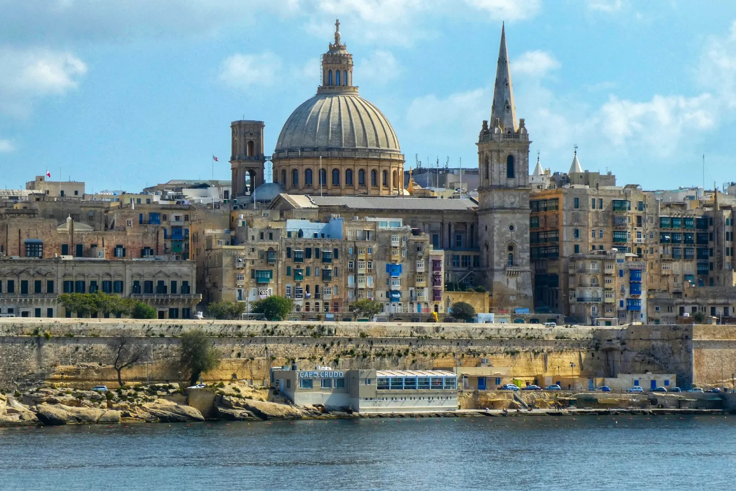 Visão de La Valetta, Malta, com destaque para a Cocatedral de São João