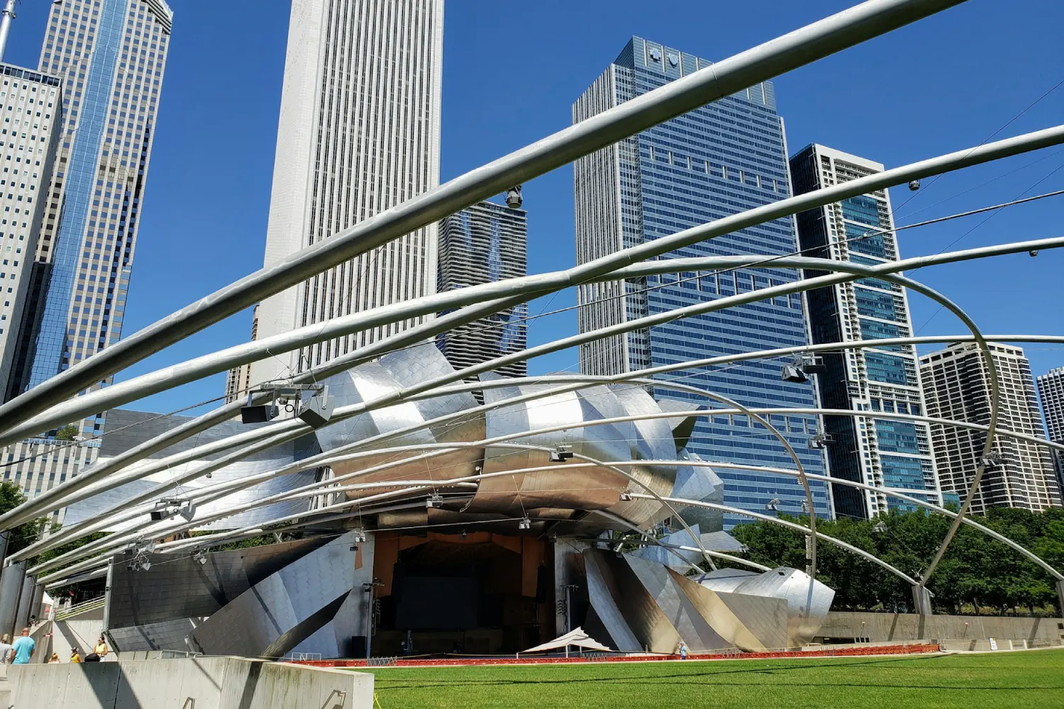 Vista da Jay Pritzker Pavilion, em Chicago