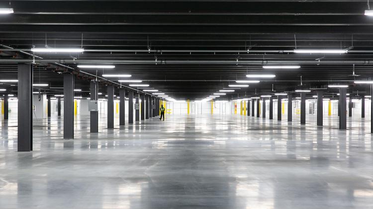 Concrete warehouse floor