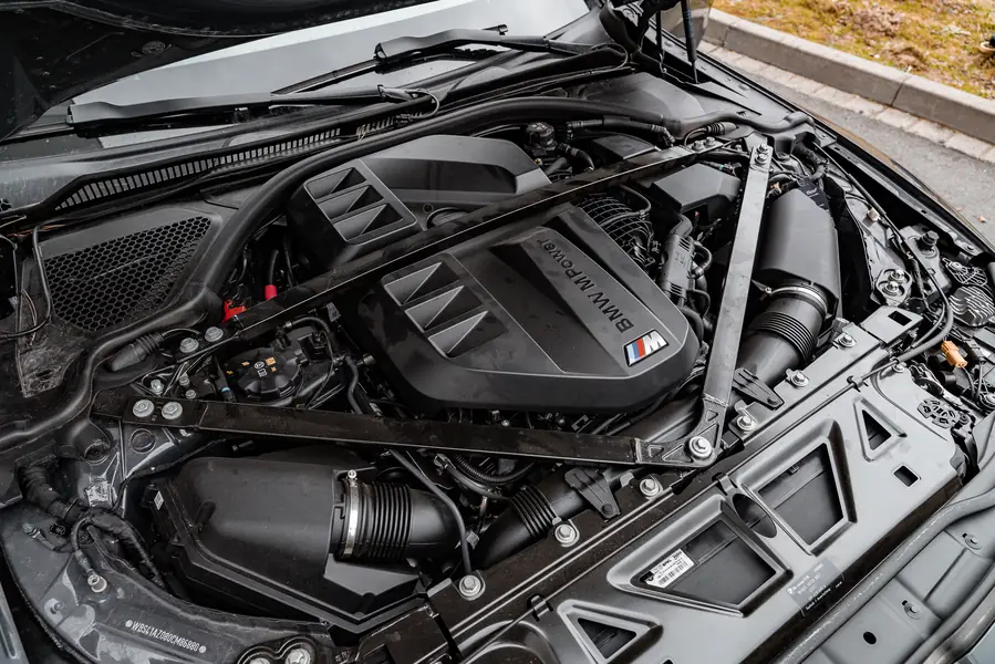 BMW M4 Competition 50 Jahre - Detail 3