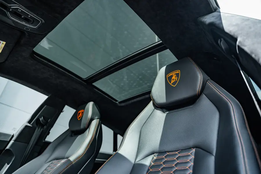 Lamborghini Urus - Interieur 3