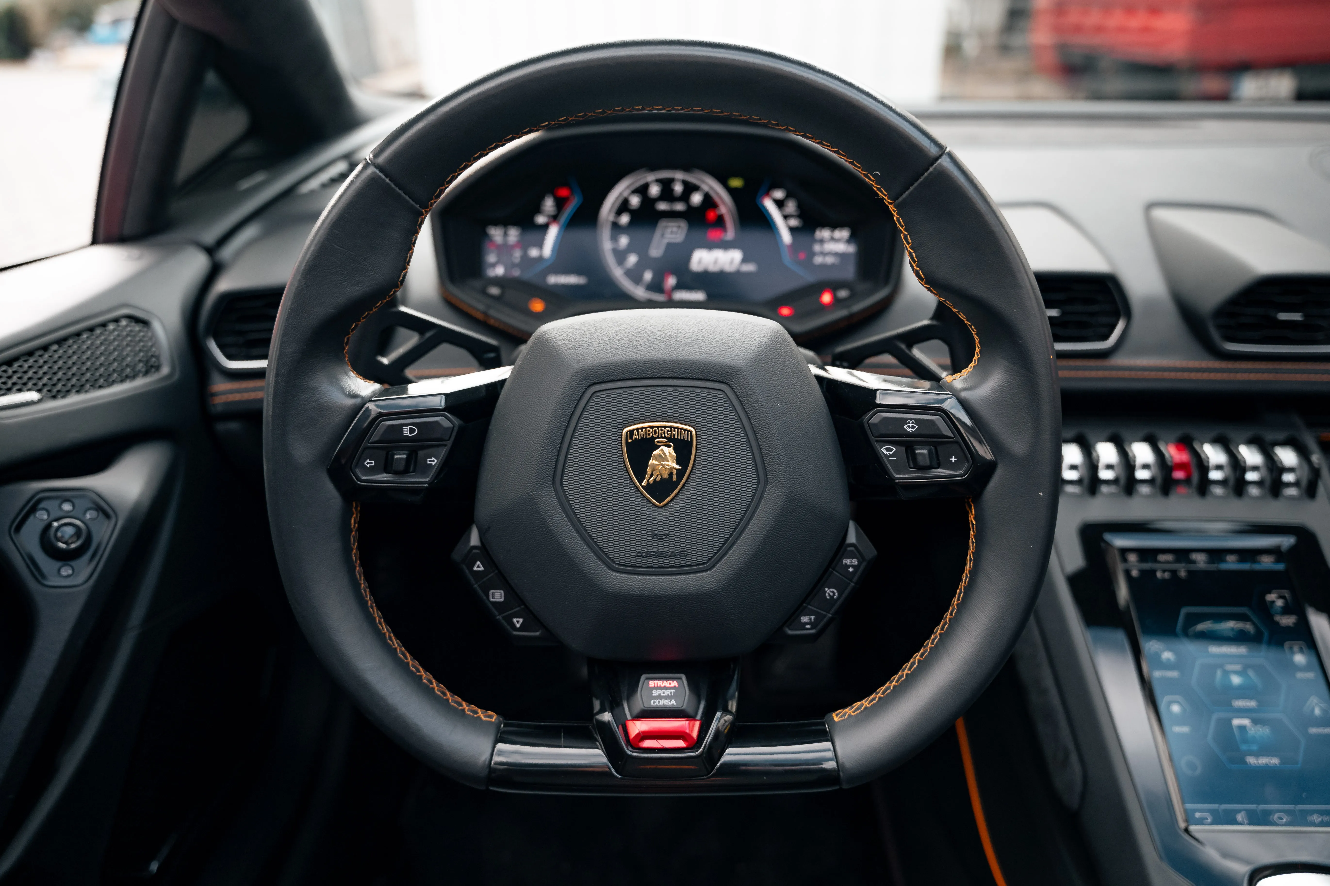 Lamborghini-Huracan-Evo-Spyder - Interieur 3