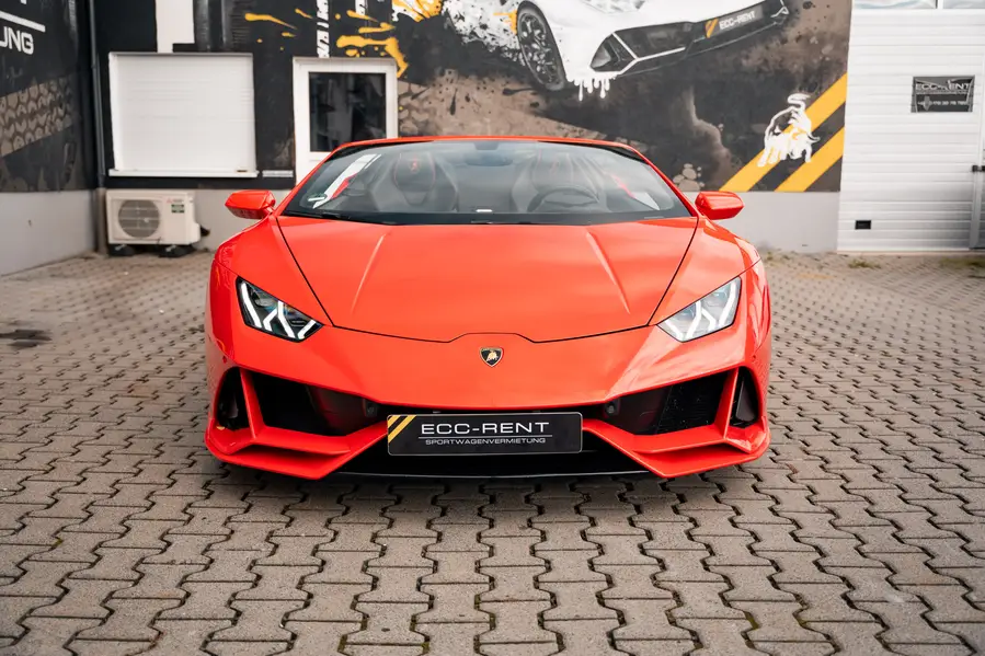 Lamborghini Huracán EVO Spyder Front