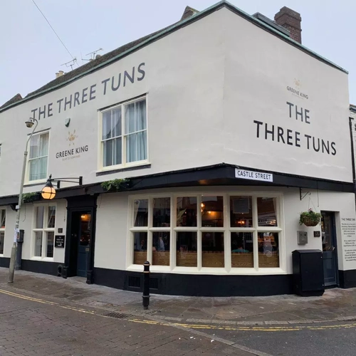 7140 Three Tuns (Canterbury) - 001.webp