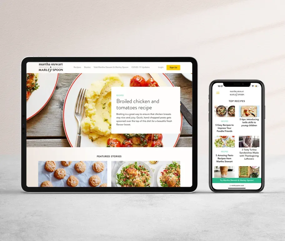 A digital platform showing an open project folder with a minimalist design, featuring a workspace and an annotation tool.