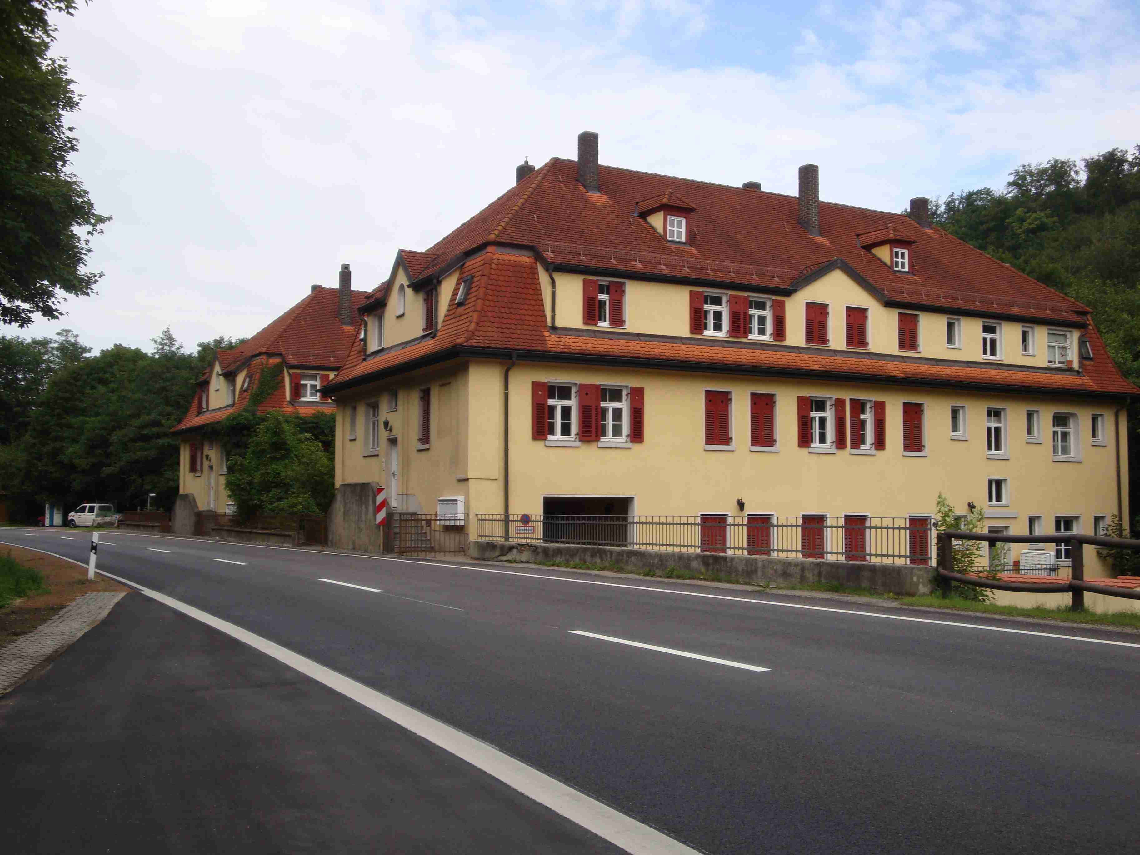 Lukratives Anlageportfolio mit 9 Wohneinheiten und 9 KFZ-Stellplätzen
