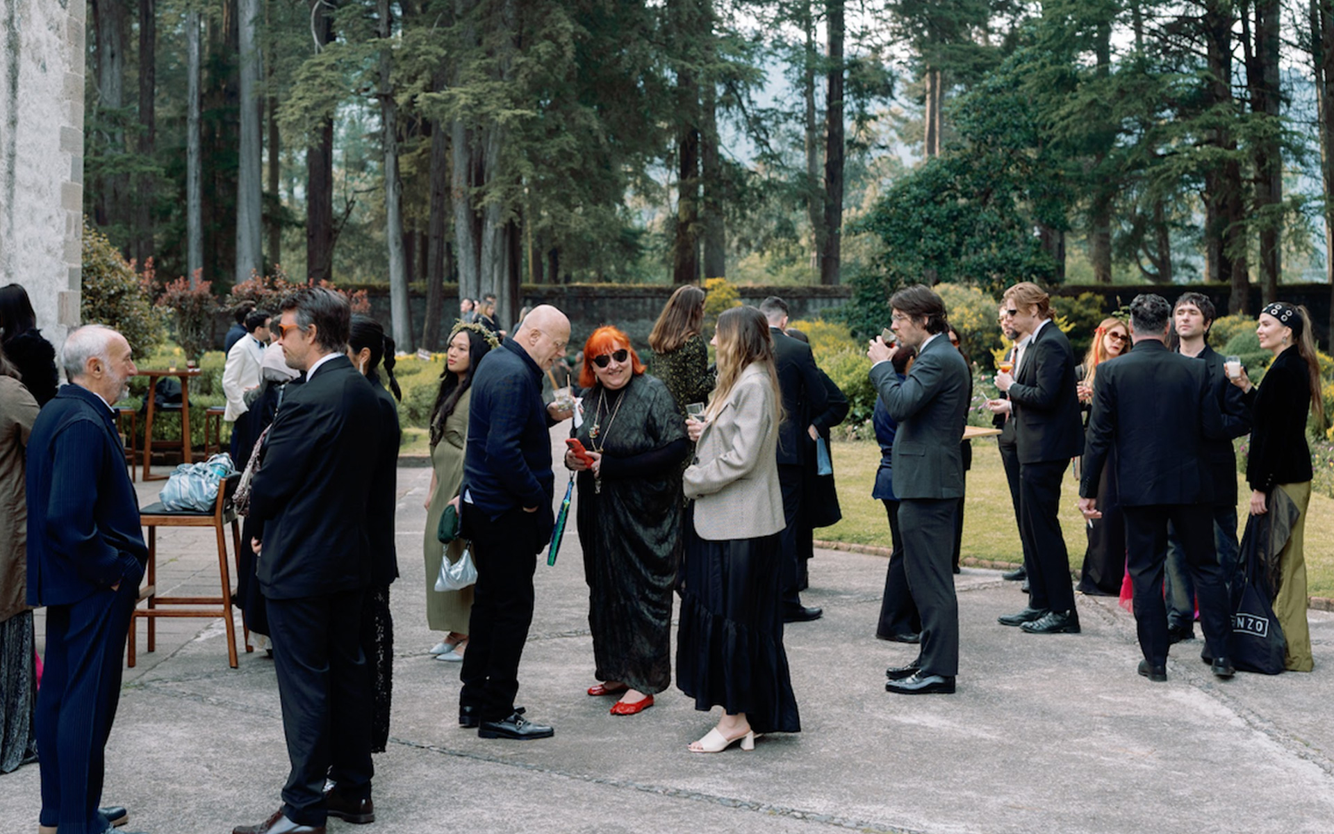 A stylish forest affair where guests met the enchanting embrace of nature.
